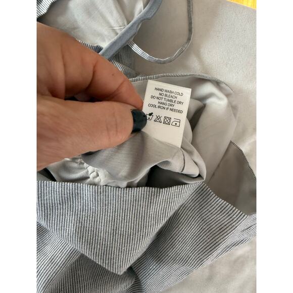 Privacy Please Mini Dress Women's Small Linen Blend Gray Microstripe Ruched - Picture 5 of 6